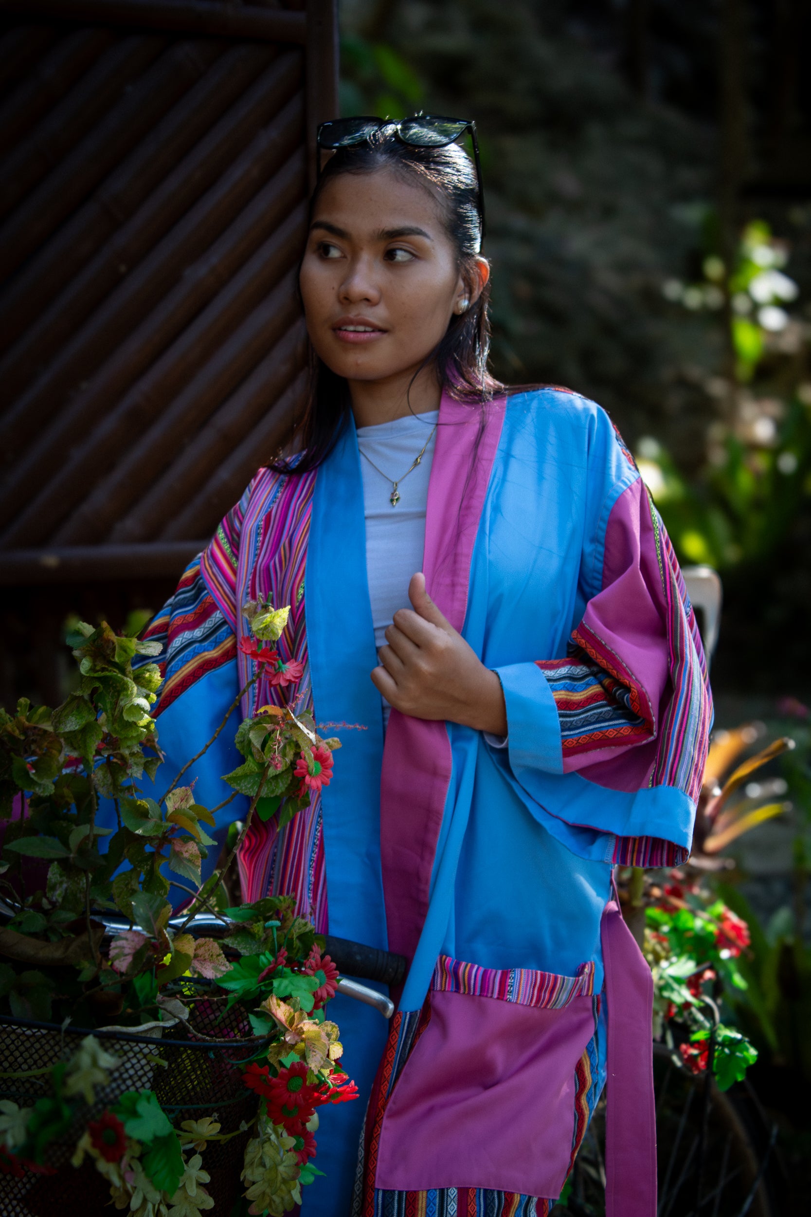 ✦ Isla Moonrise - Süßer rosa-blauer Ethno-Kimono mit Außentaschen
