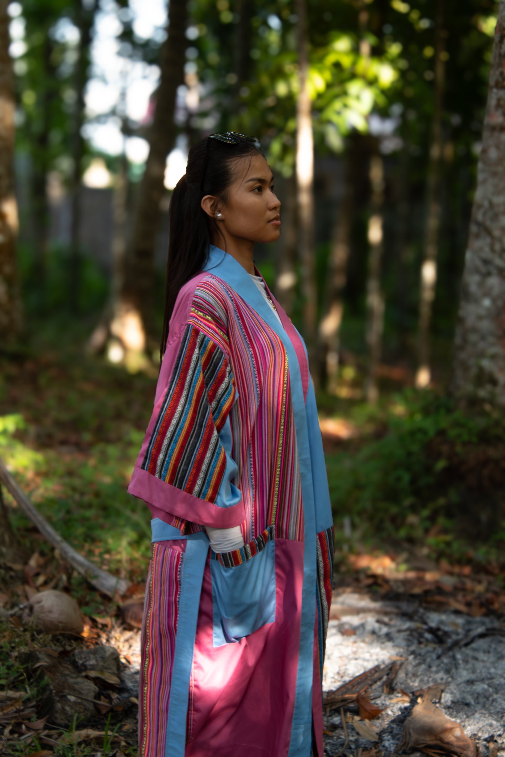 ✦ Isla Moonrise - Süßer rosa-blauer Ethno-Kimono mit Außentaschen