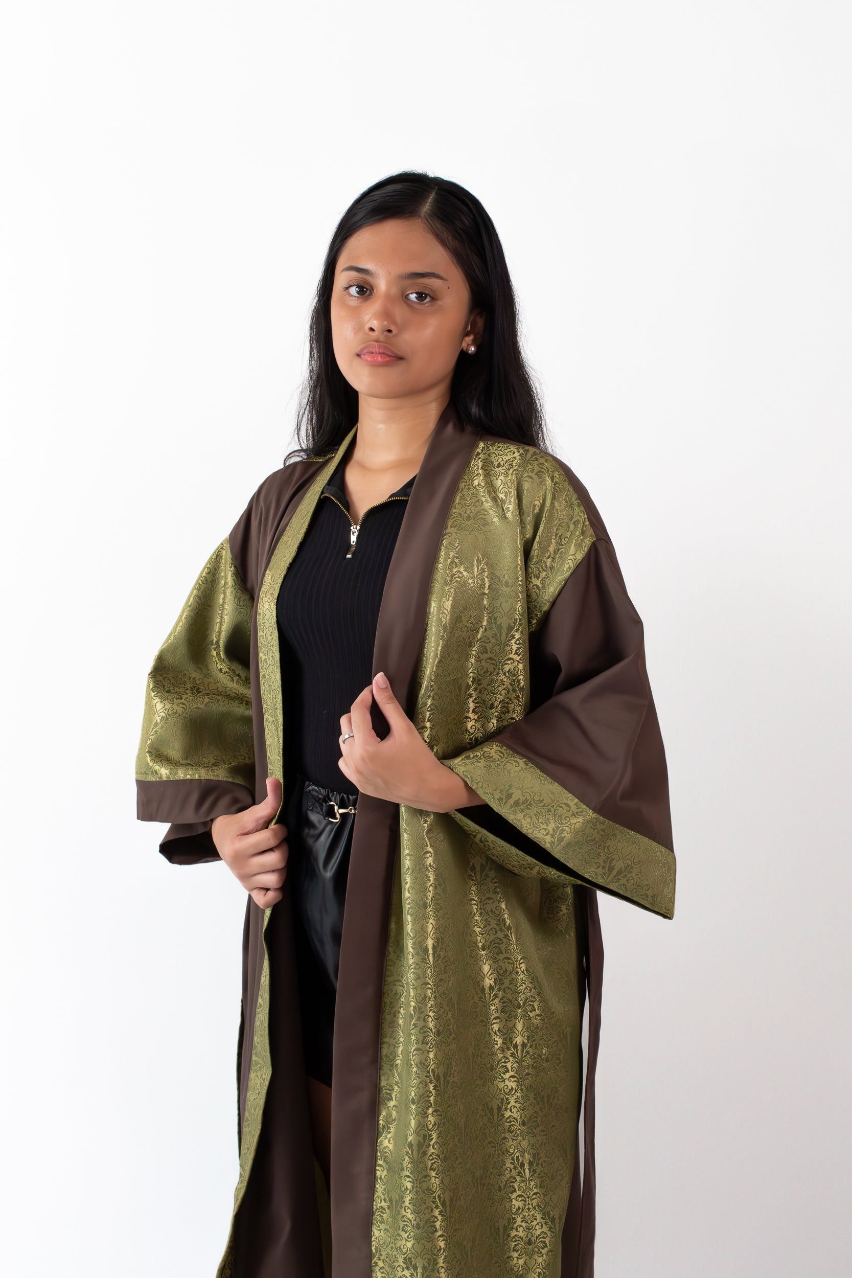 ✦ Root & Leaf - Brown and Shiny Olive Two-Toned Kimono with intricate Jacquard Pattern