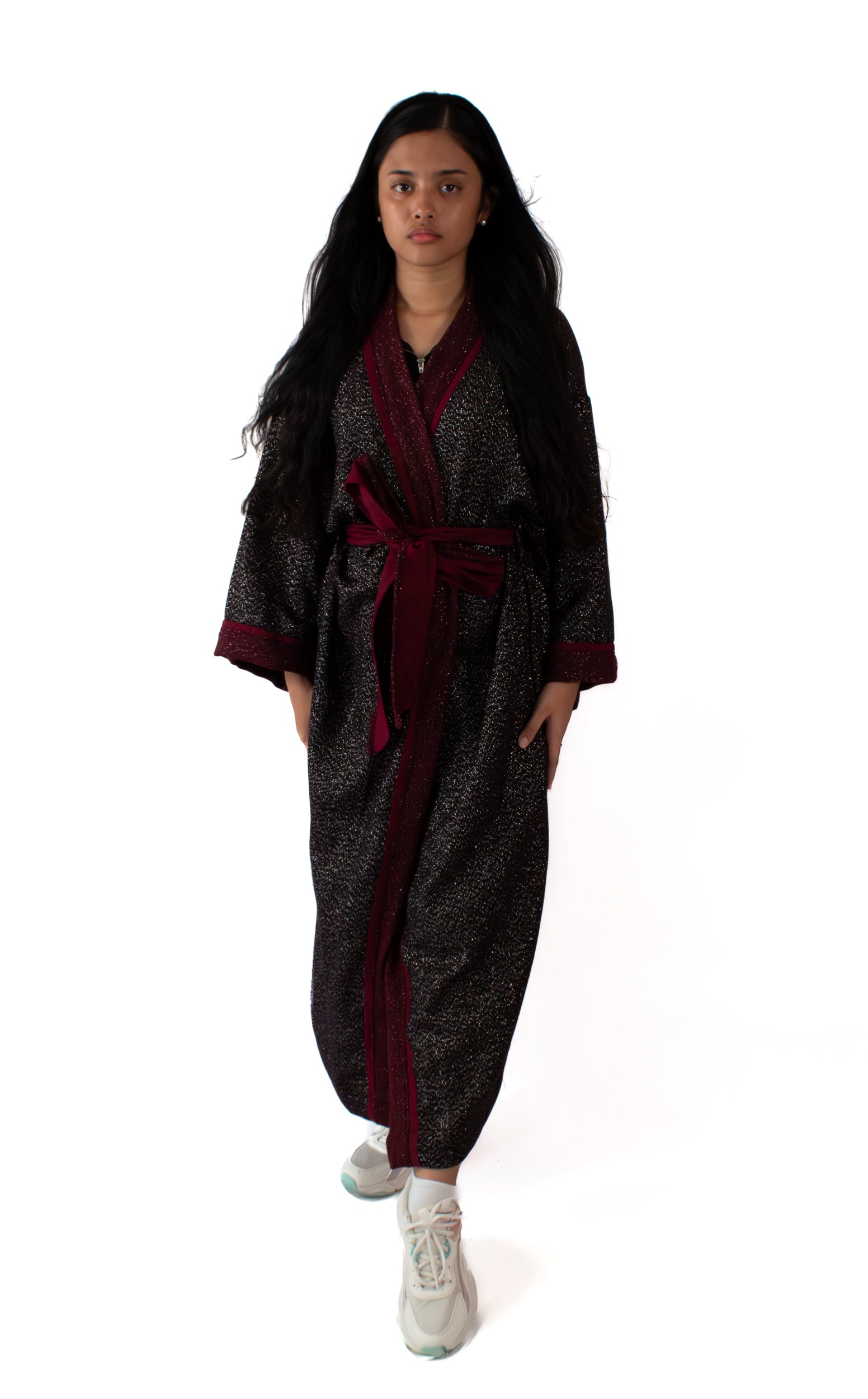 ✦ Maroon Twilight – Aufregender, funkelnder und glamouröser Kimono