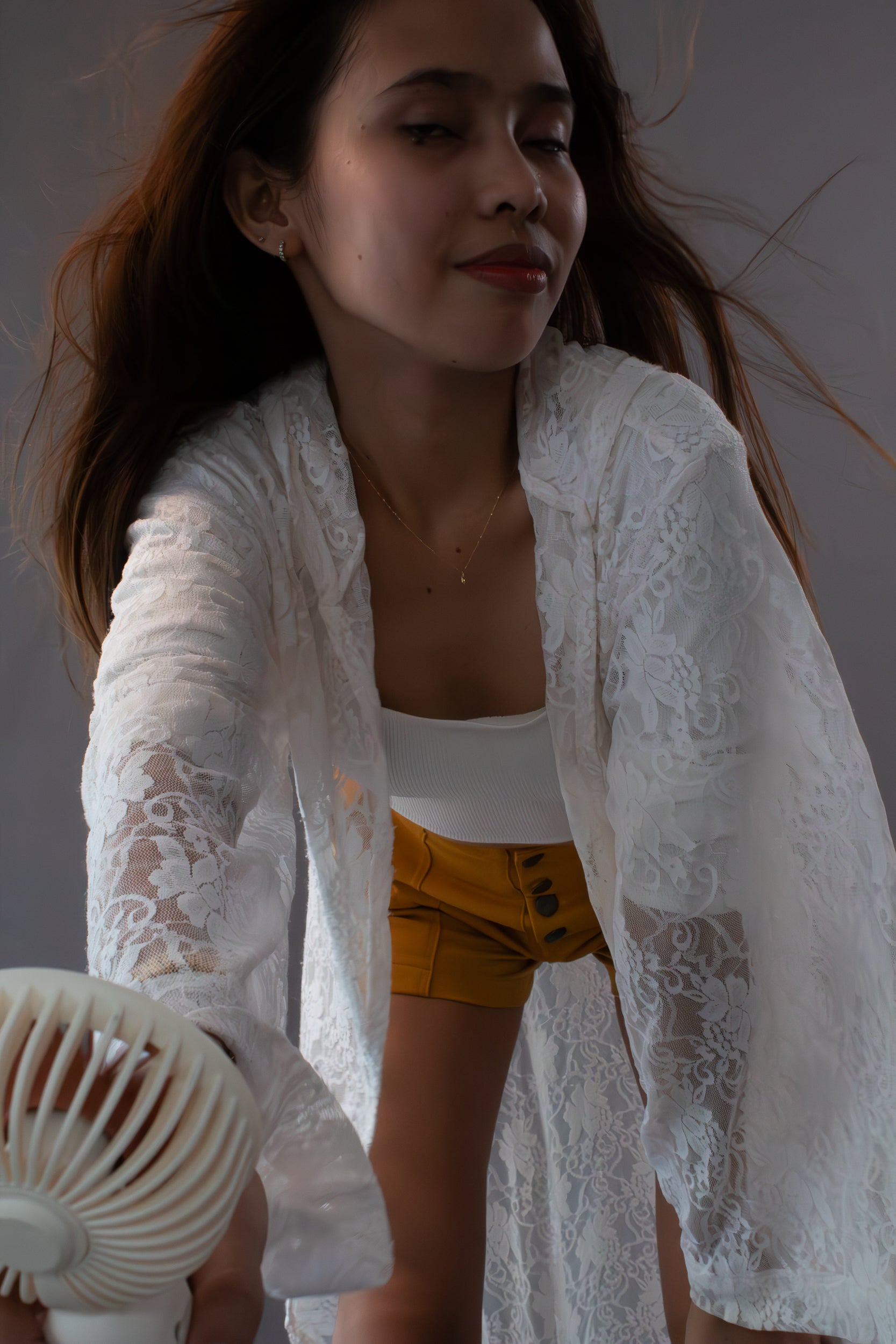 ✦ Lace Grace - Leichte Spitzenkimonos mit Kapuze