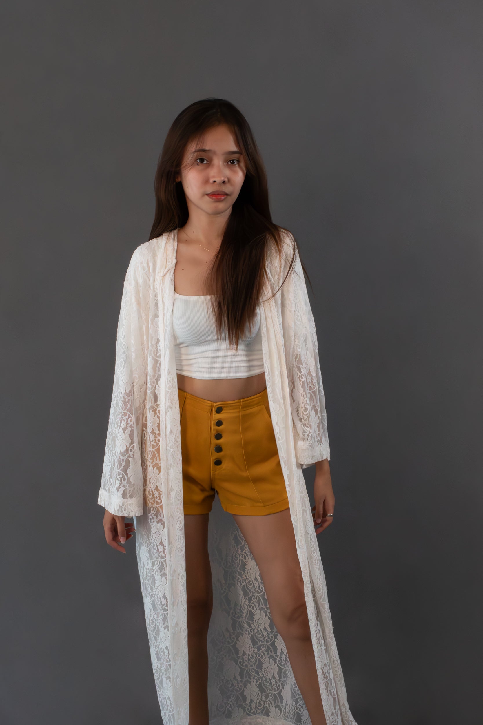 ✦ Lace Grace - Leichte Spitzenkimonos mit Kapuze