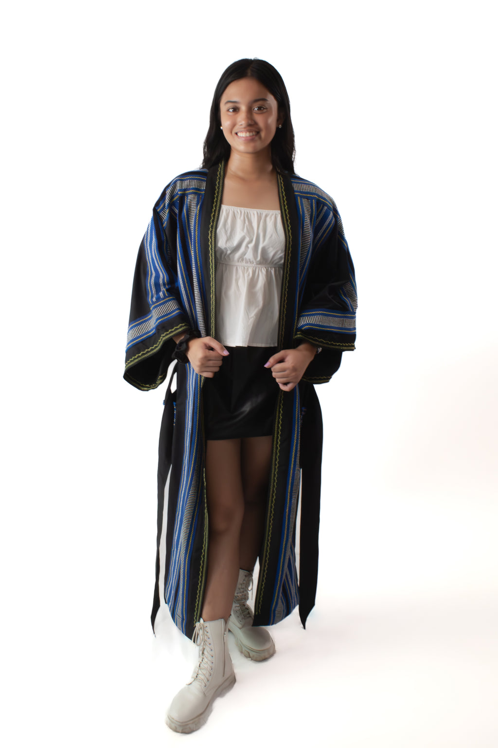 ✦ Baguio Asul – Kraftvoller blauer Kimono mit authentischem philippinischen handgewebten Stoff