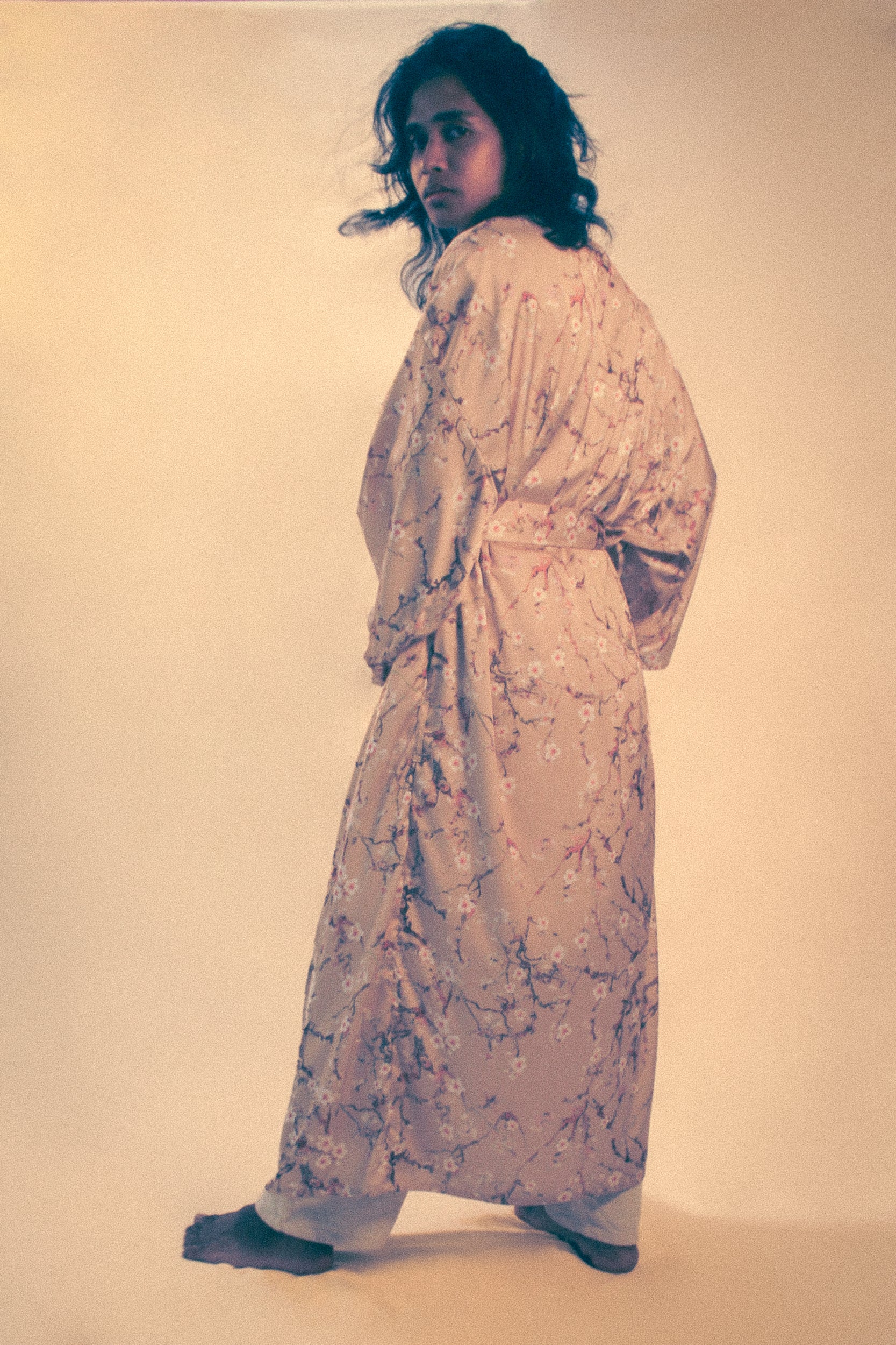 ✦ Silk Ember - Smooth & Long Luxurious Floral Silk Kimono