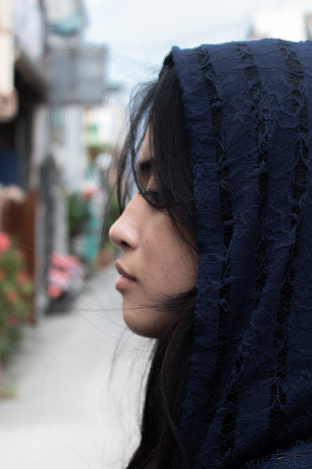 ✦ Midnight Lace - Lightweight & Open-Weaved Navy Blue Lace Kimono with Hood