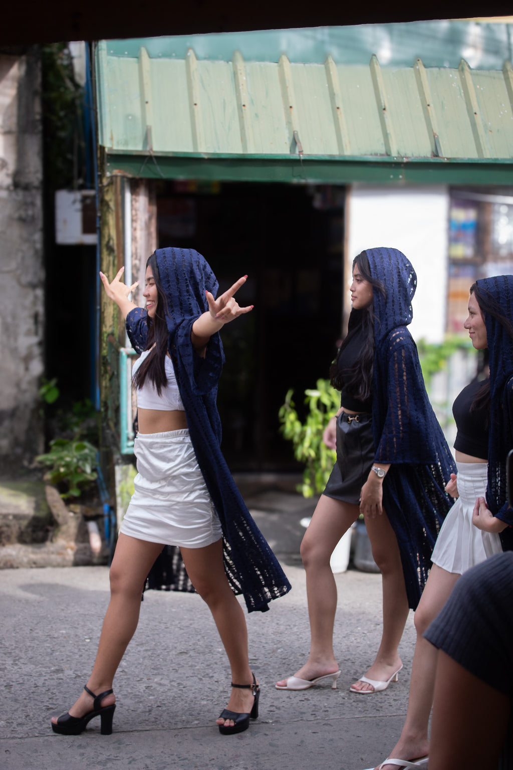 ✦ Midnight Lace - Lightweight & Open-Weaved Navy Blue Lace Kimono with Hood