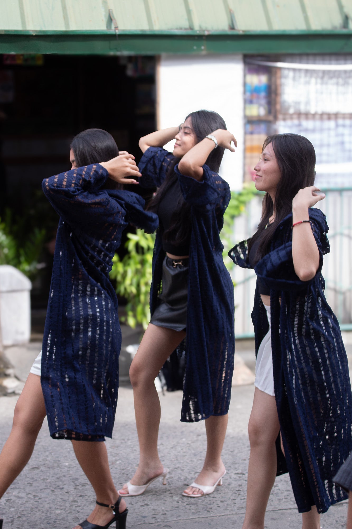 ✦ Midnight Lace - Lightweight & Open-Weaved Navy Blue Lace Kimono with Hood