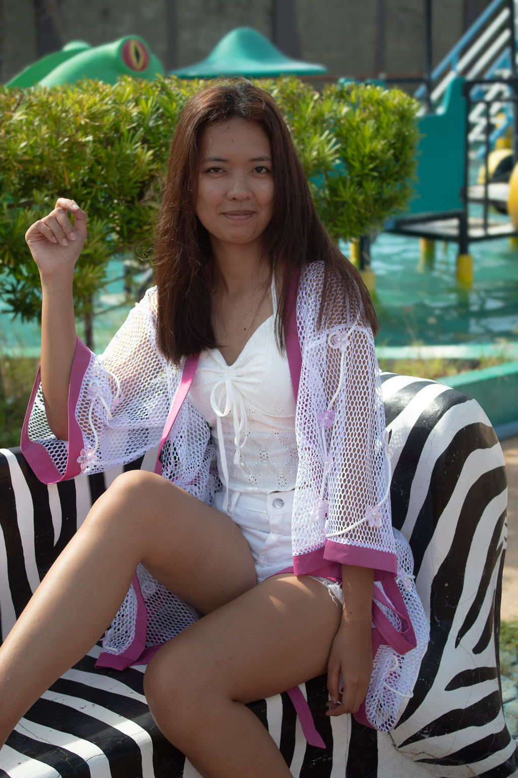 ✦ Midsummer Veil – Airy Open-Weave Mesh Kimono with Floral Design, Old Rose Trim, Flower & Rope Embellishments