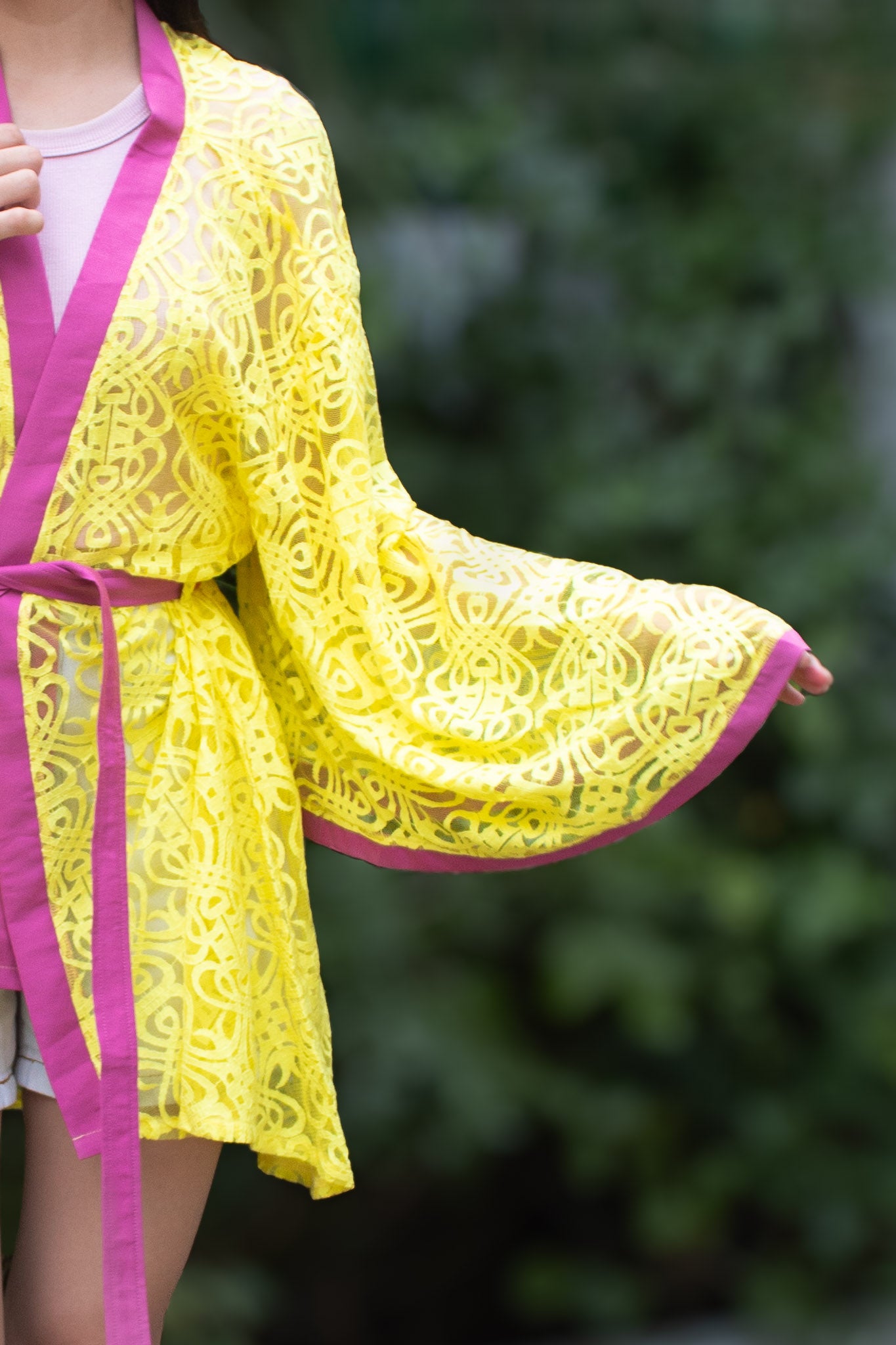 ✦ Citrus Zest – Vibrant Yellow Lace Kimono with Colored Accents and Intricate Pattern