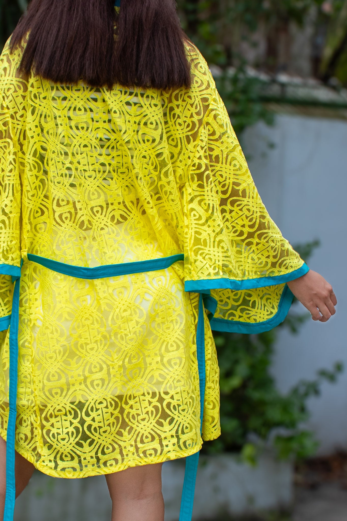 ✦ Citrus Zest – Vibrant Yellow Lace Kimono with Colored Accents and Intricate Pattern