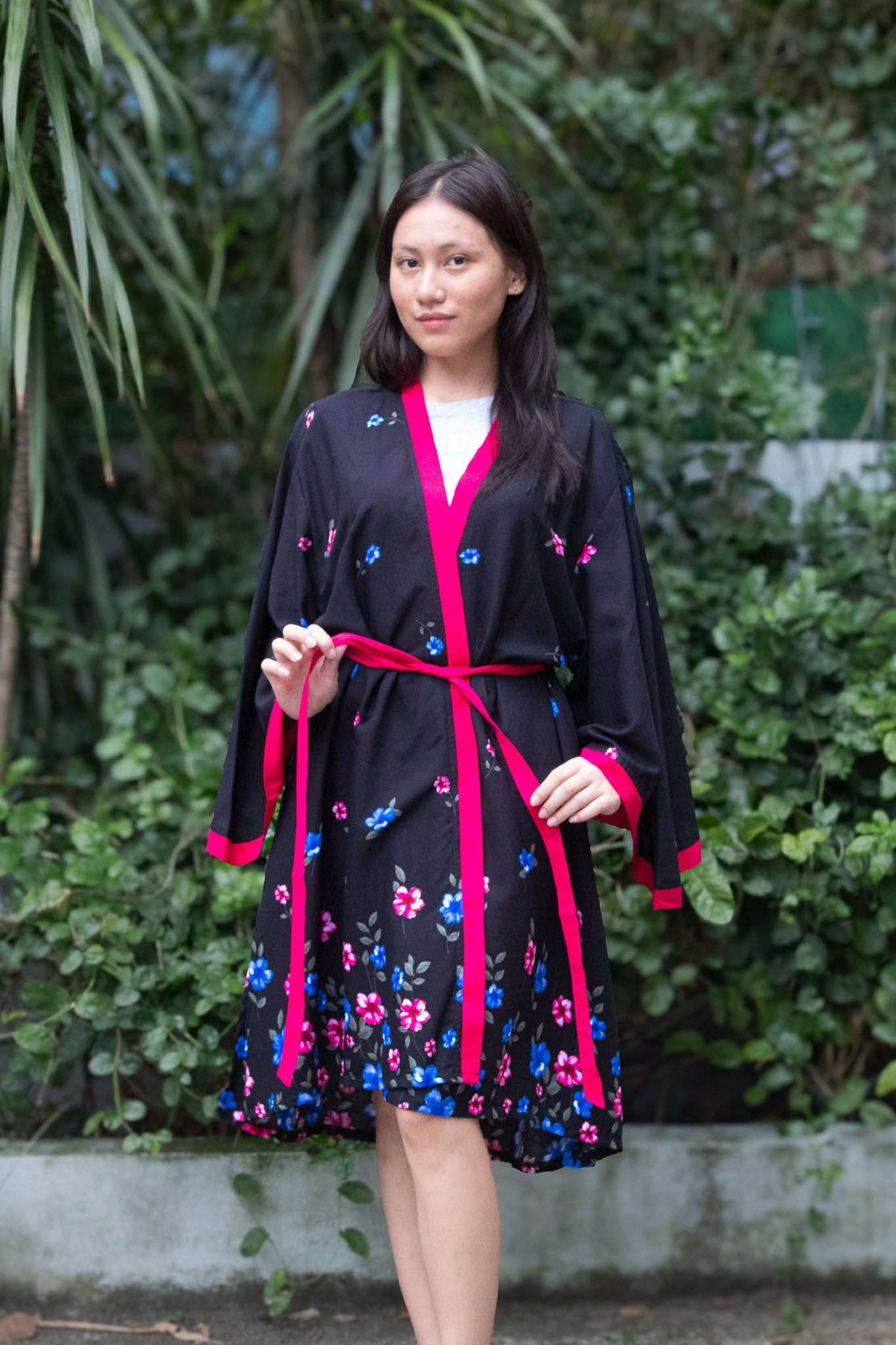 ✦ Midnight Florescence – Floral-Printed Black Cotton Kimono