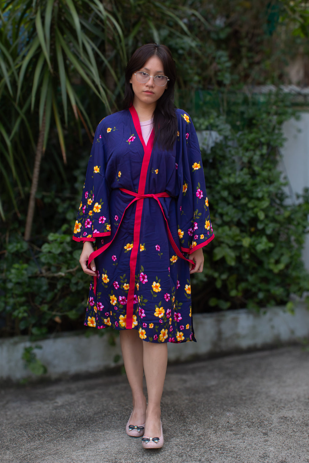 ✦ Midnight Petal Butterfly – Super Soft Navy Blue Floral Cotton Kimono with Butterfly-Sleeves