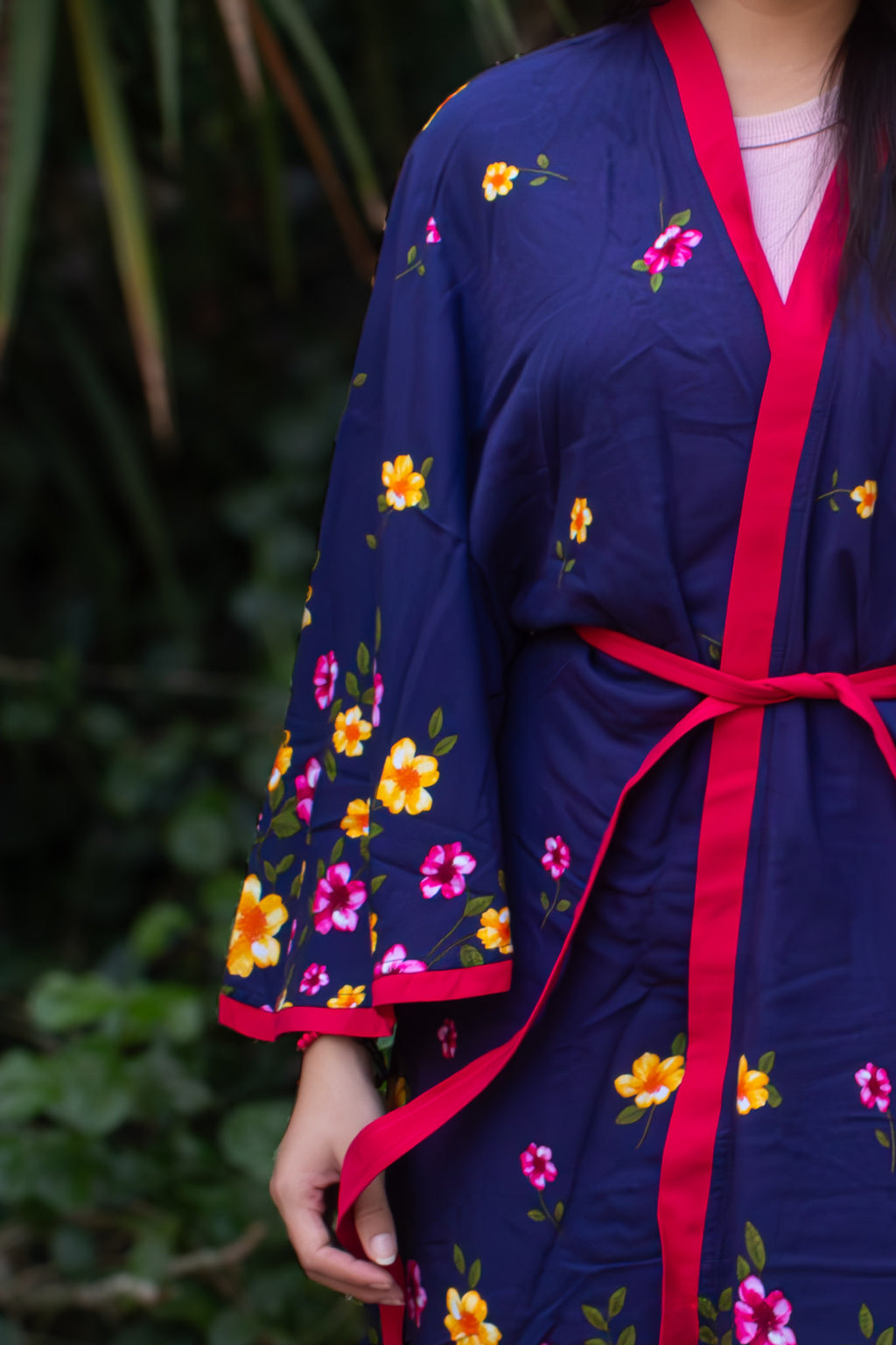 ✦ Midnight Petal Butterfly – Super Soft Navy Blue Floral Cotton Kimono with Butterfly-Sleeves