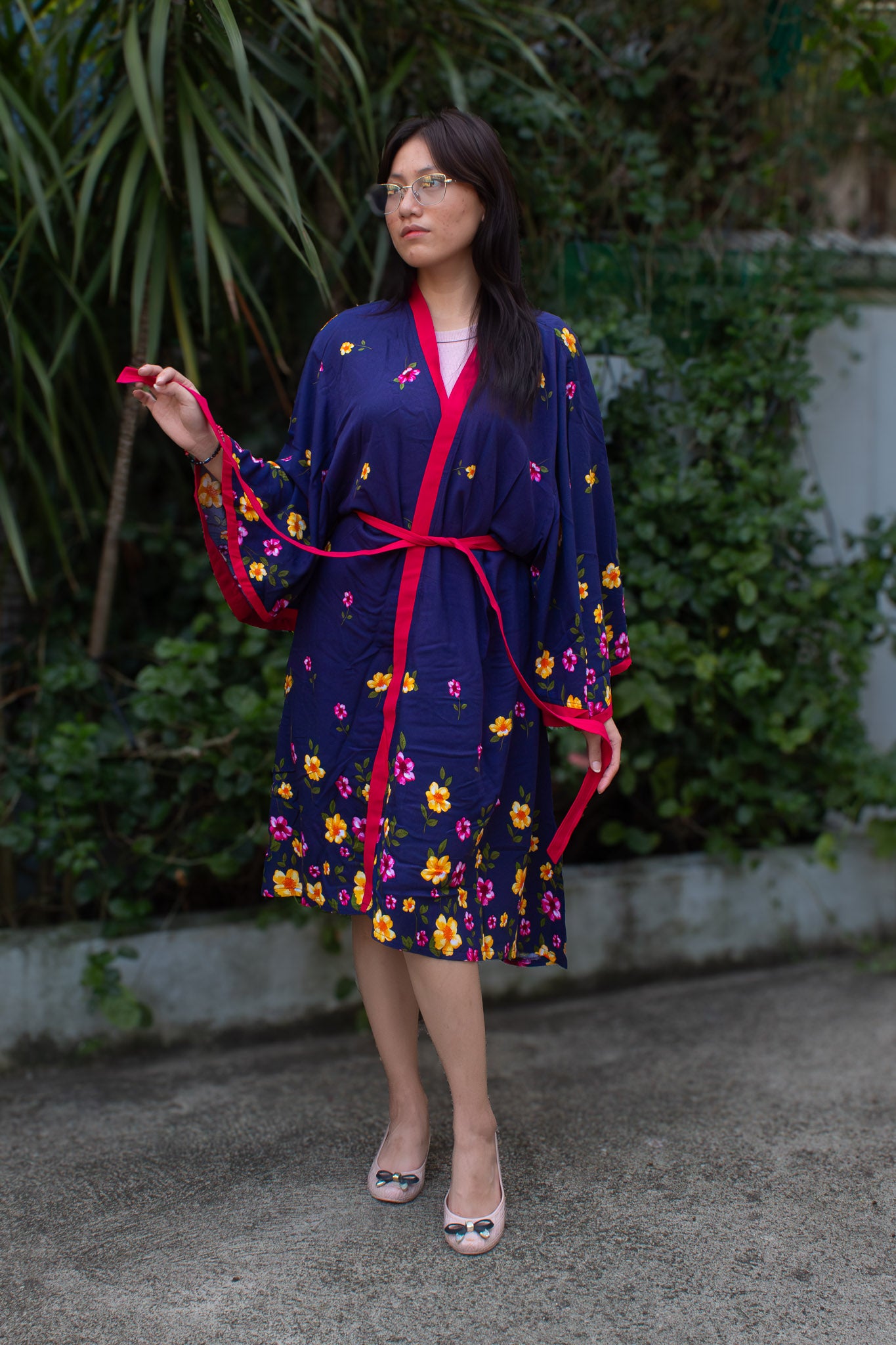 ✦ Midnight Petal Butterfly – Super Soft Navy Blue Floral Cotton Kimono with Butterfly-Sleeves