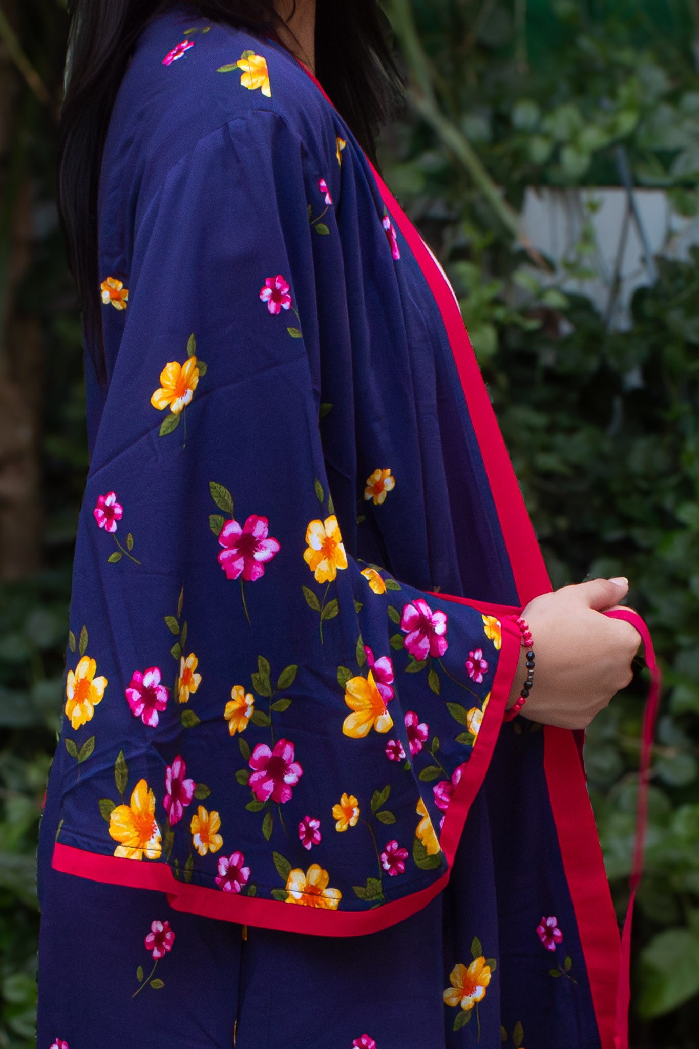 ✦ Midnight Petal Butterfly – Super Soft Navy Blue Floral Cotton Kimono with Butterfly-Sleeves