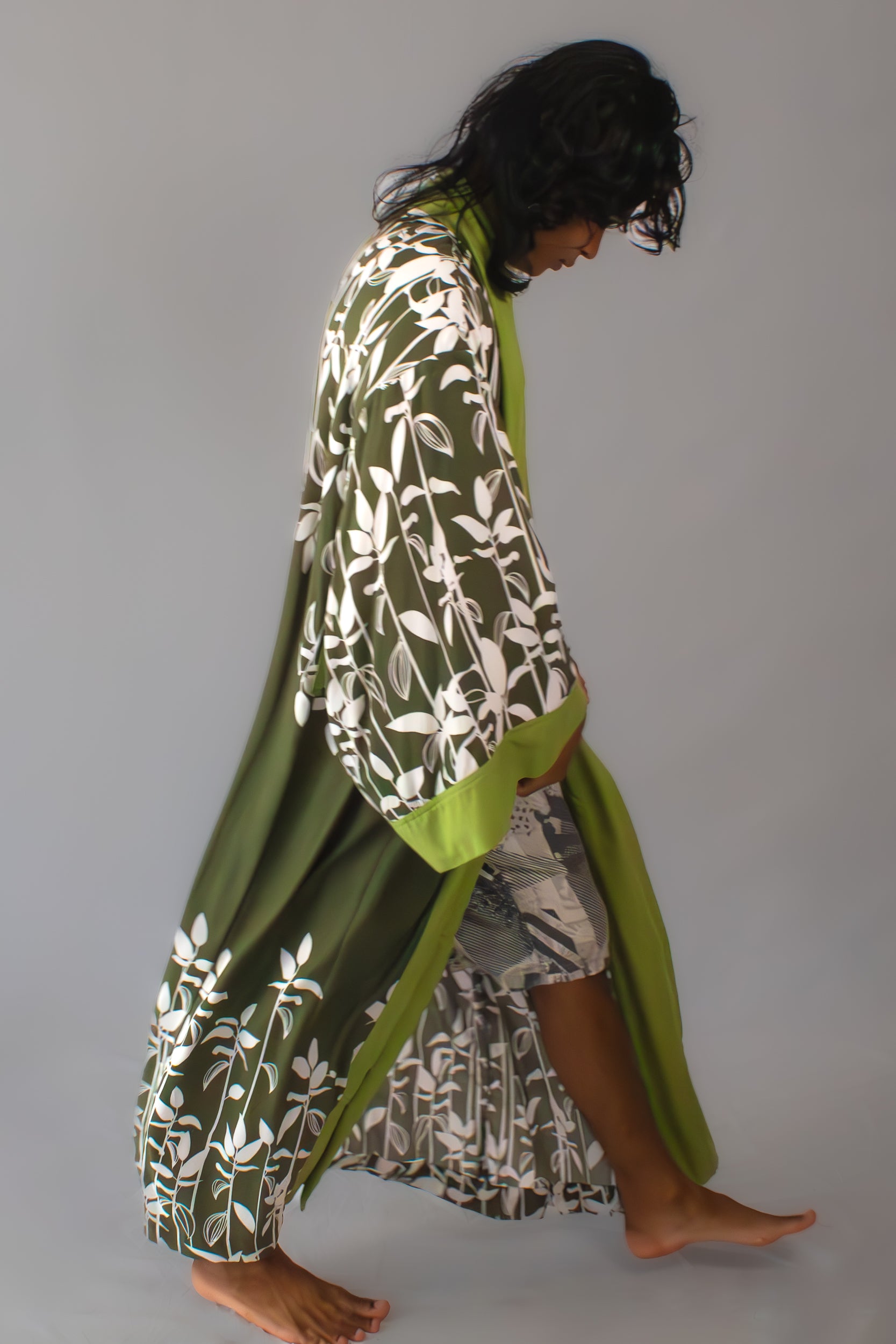✦ Dancing Vines - Flowy & Wide Cotton Floral Kimonos