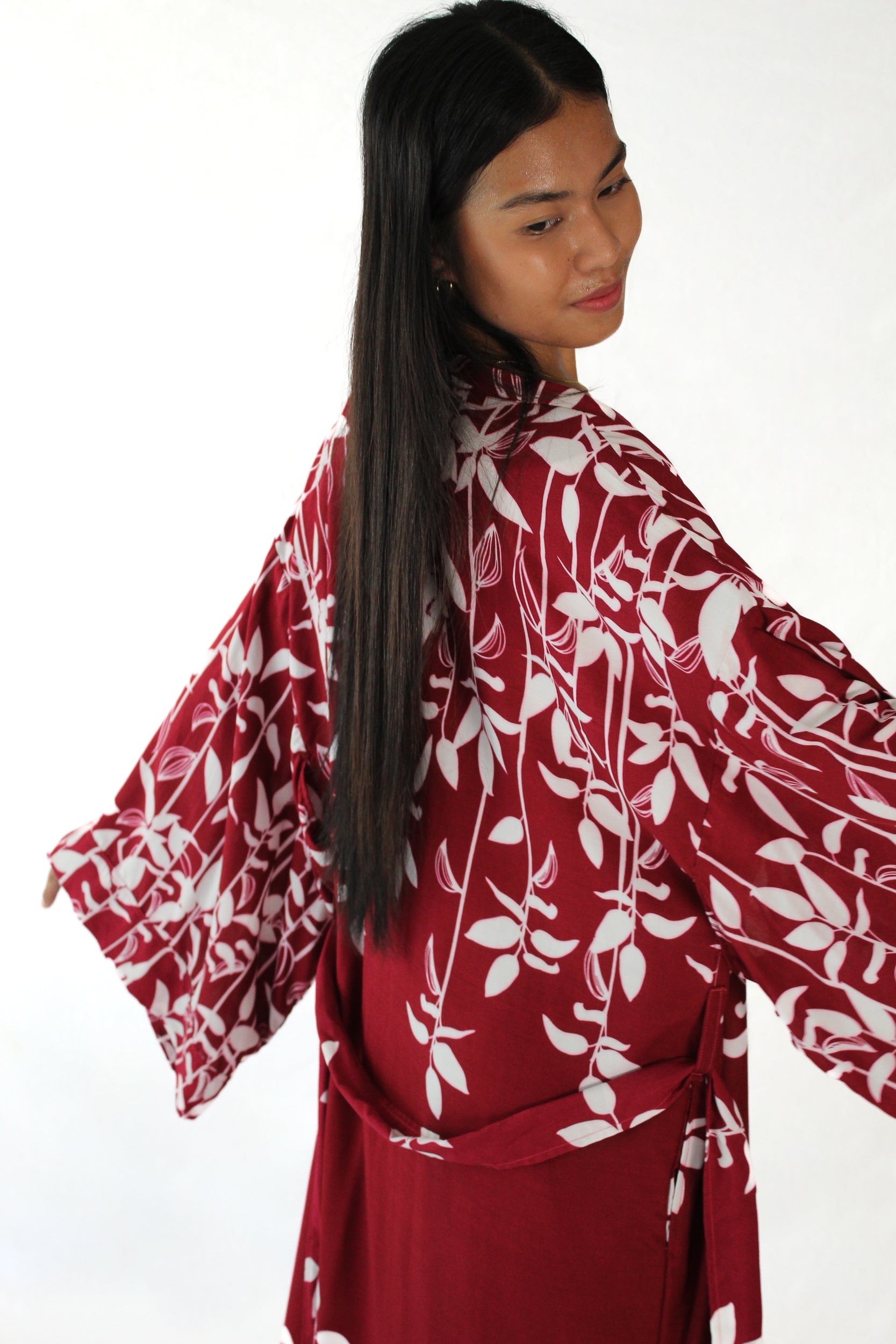 ✦ Dancing Vines - Flowy & Wide Cotton Floral Kimonos