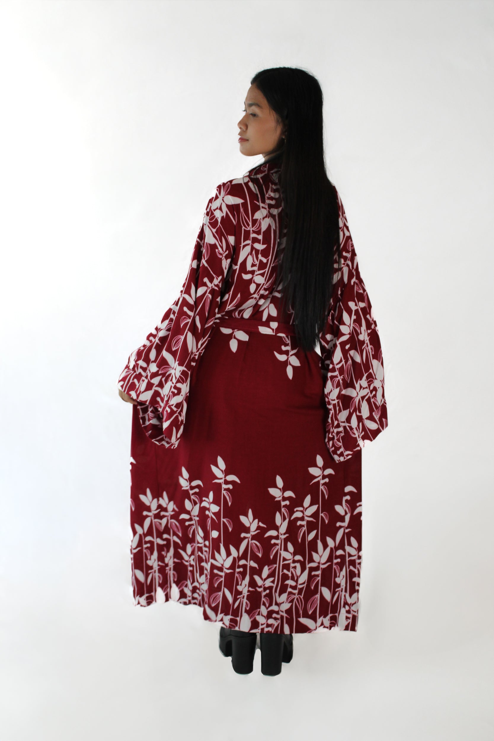 ✦ Dancing Vines - Flowy & Wide Cotton Floral Kimonos