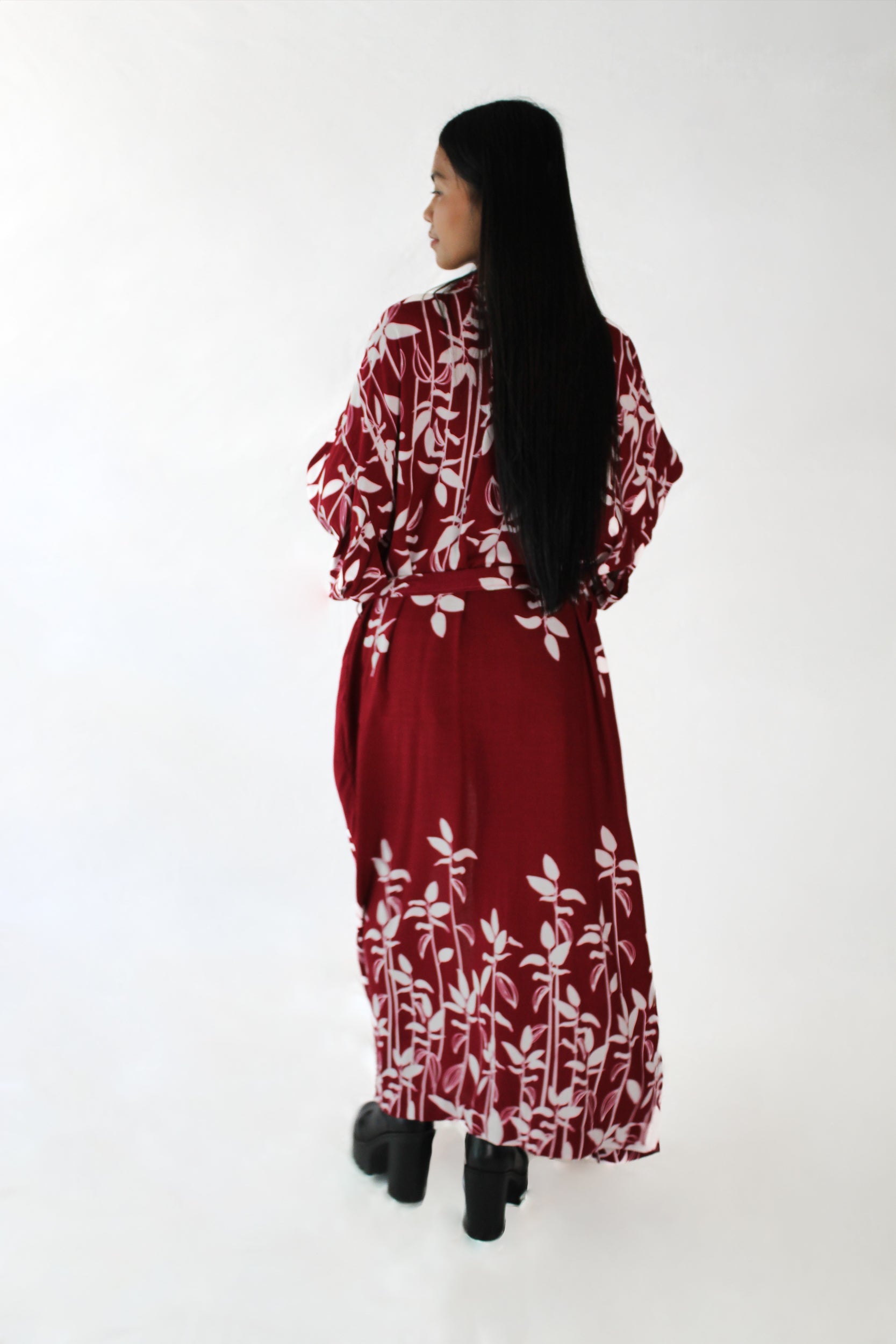 ✦ Dancing Vines - Flowy & Wide Cotton Floral Kimonos