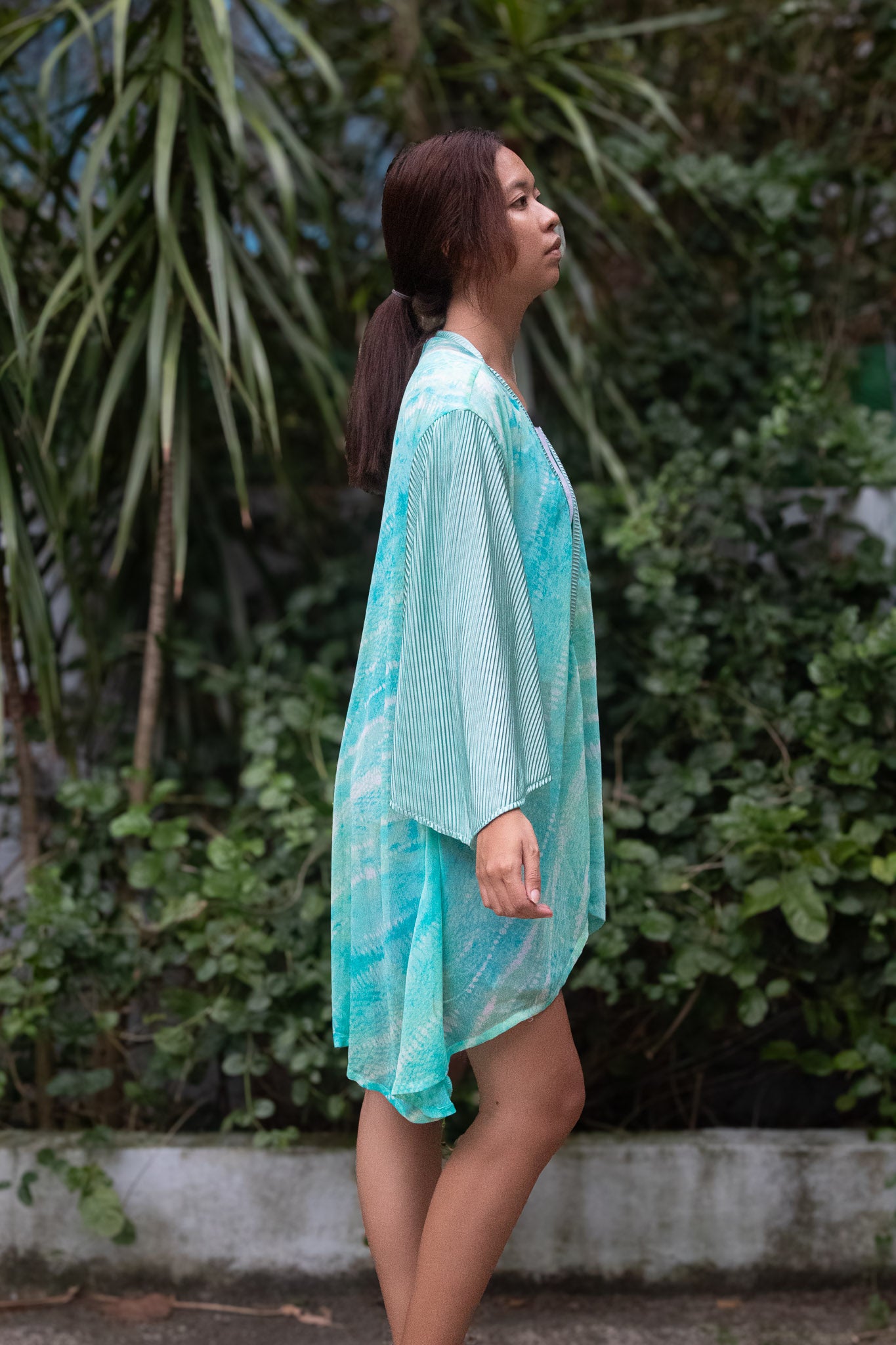 ✦ Seafoam Flow – Ozeanischer Mint-Chiffon-Kimono mit plissierten Mint-Ärmeln