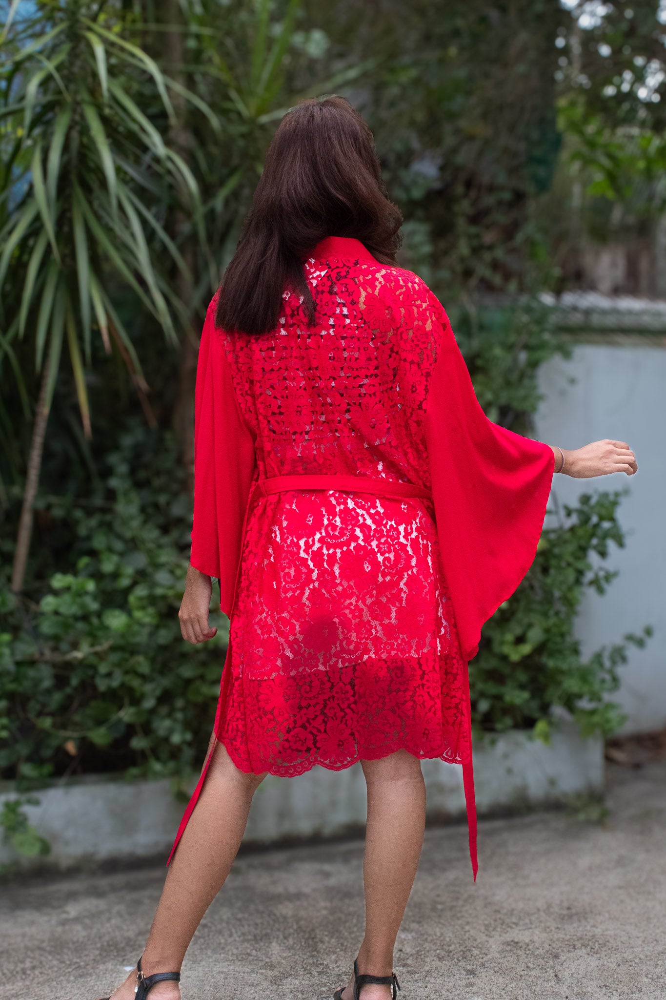 ✦ Festive Flare Red – Bold & Lively Red Lace Kimono with Various Sleeves