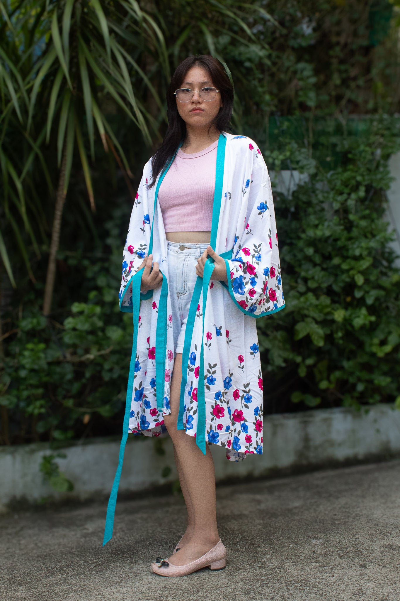 ✦ Bloomtrail Butterfly (Mid-Length) – White Cotton Kimono with Floral Motifs in Matching Accents and Butterfly Sleeves