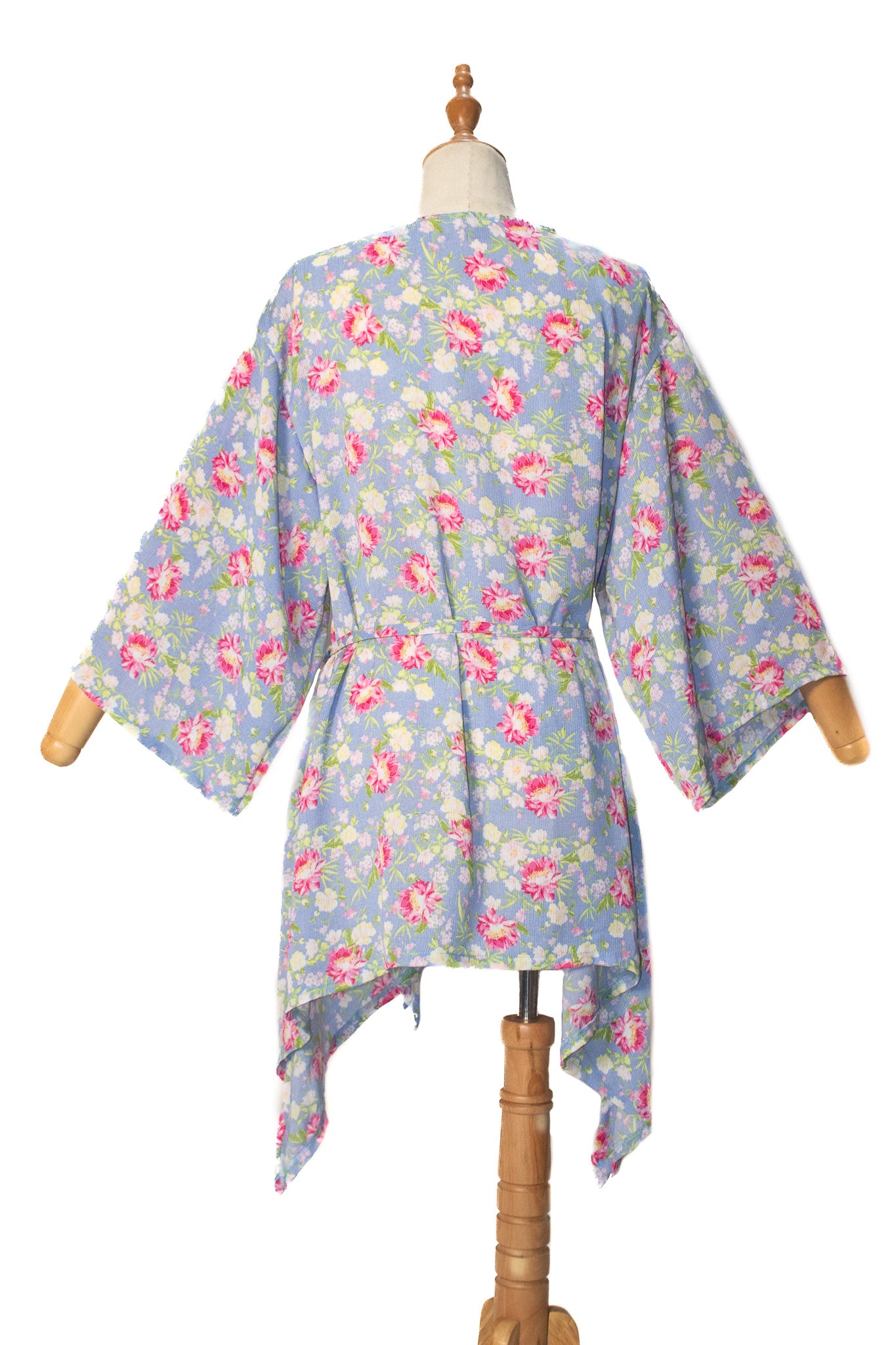 ✦ Floral Whisperlight – Pastel Blue Kimono with Floral Print and Light Drape