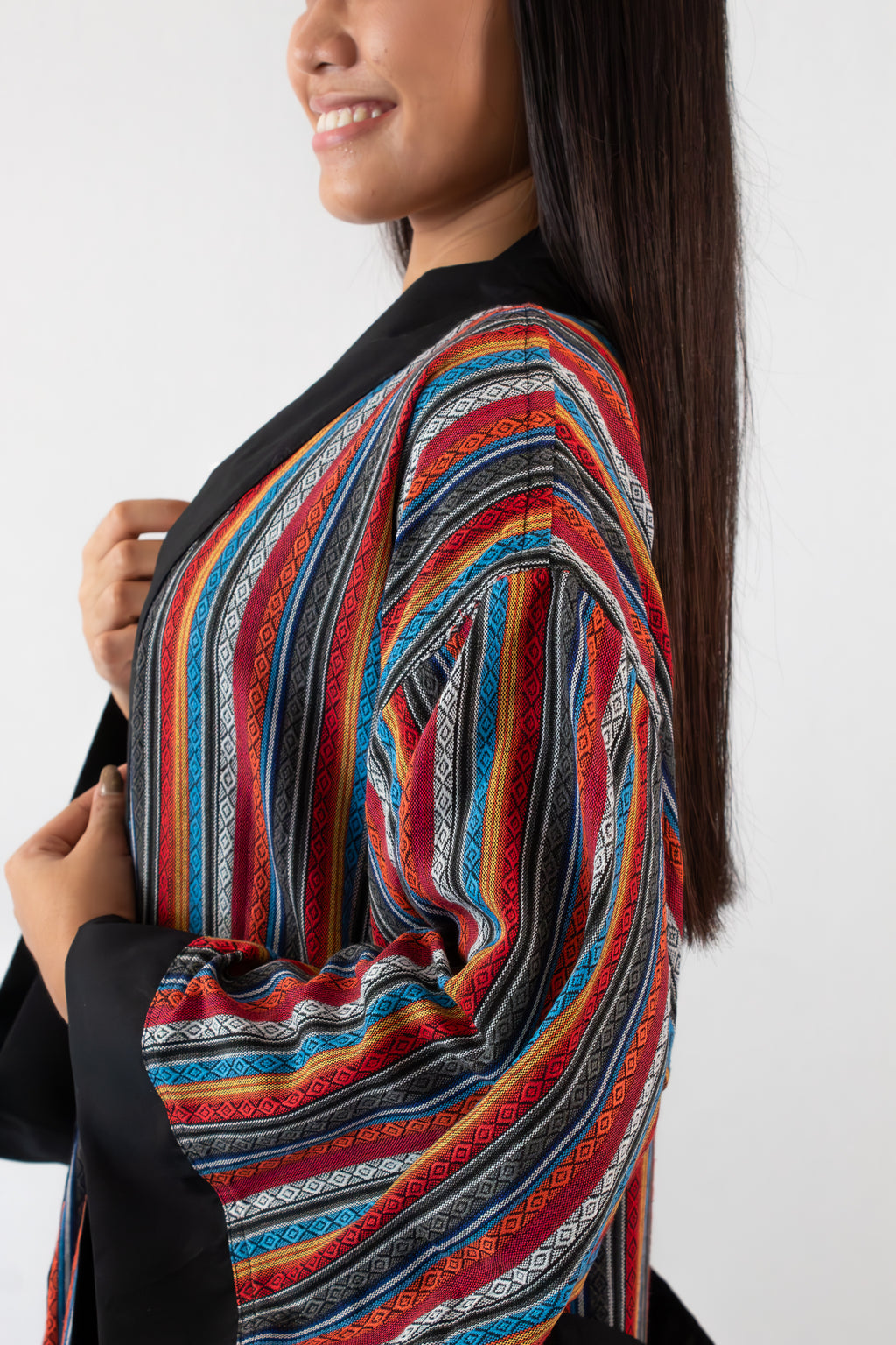 ✦ Ethnischer rautengewebter Kimono – „Kalayaan Diamonds“