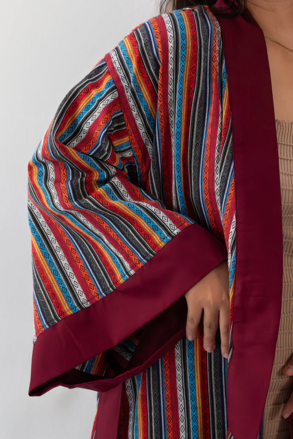 ✦ Ethnischer rautengewebter Kimono – „Kalayaan Diamonds“