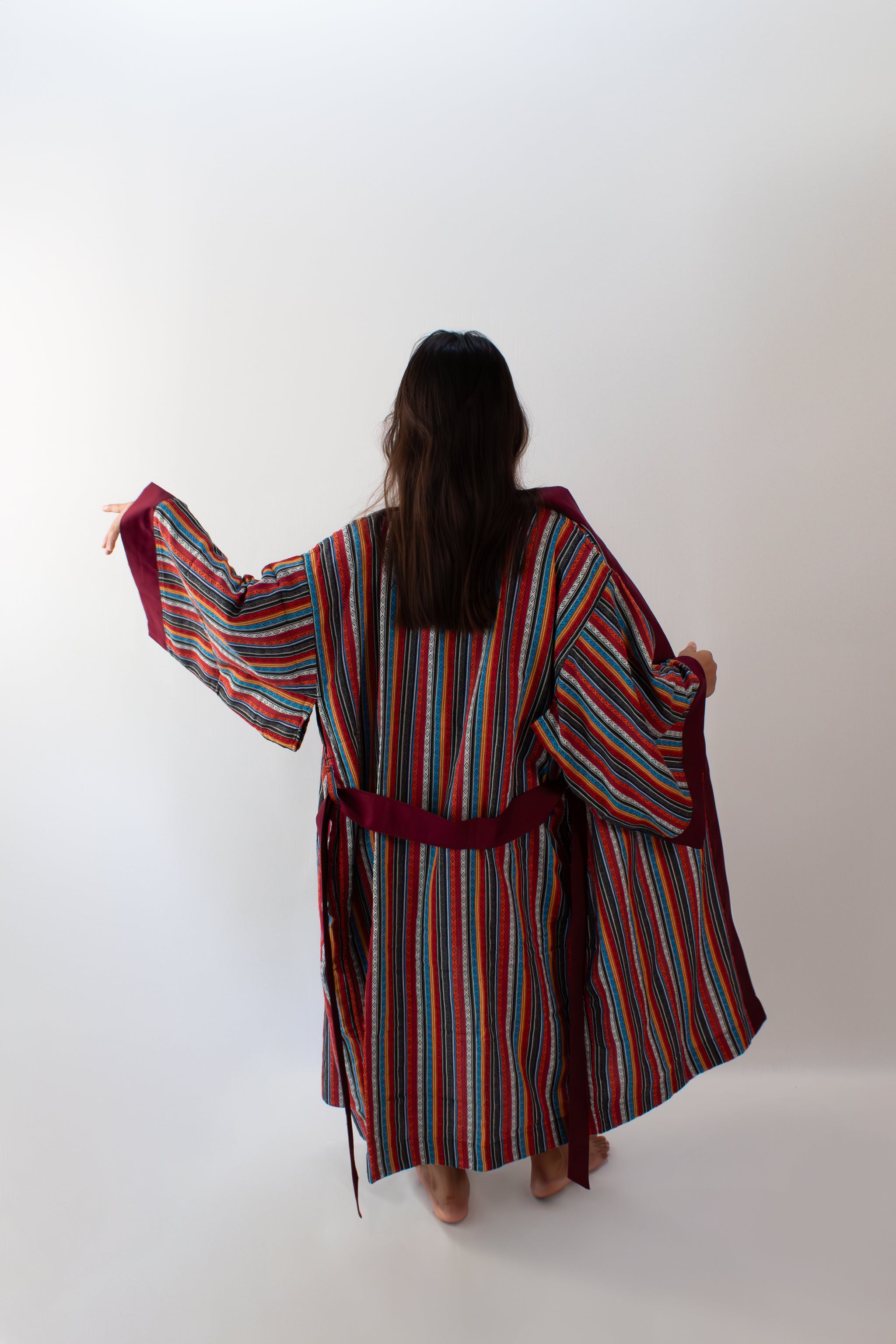 ✦ Ethnischer rautengewebter Kimono – „Kalayaan Diamonds“