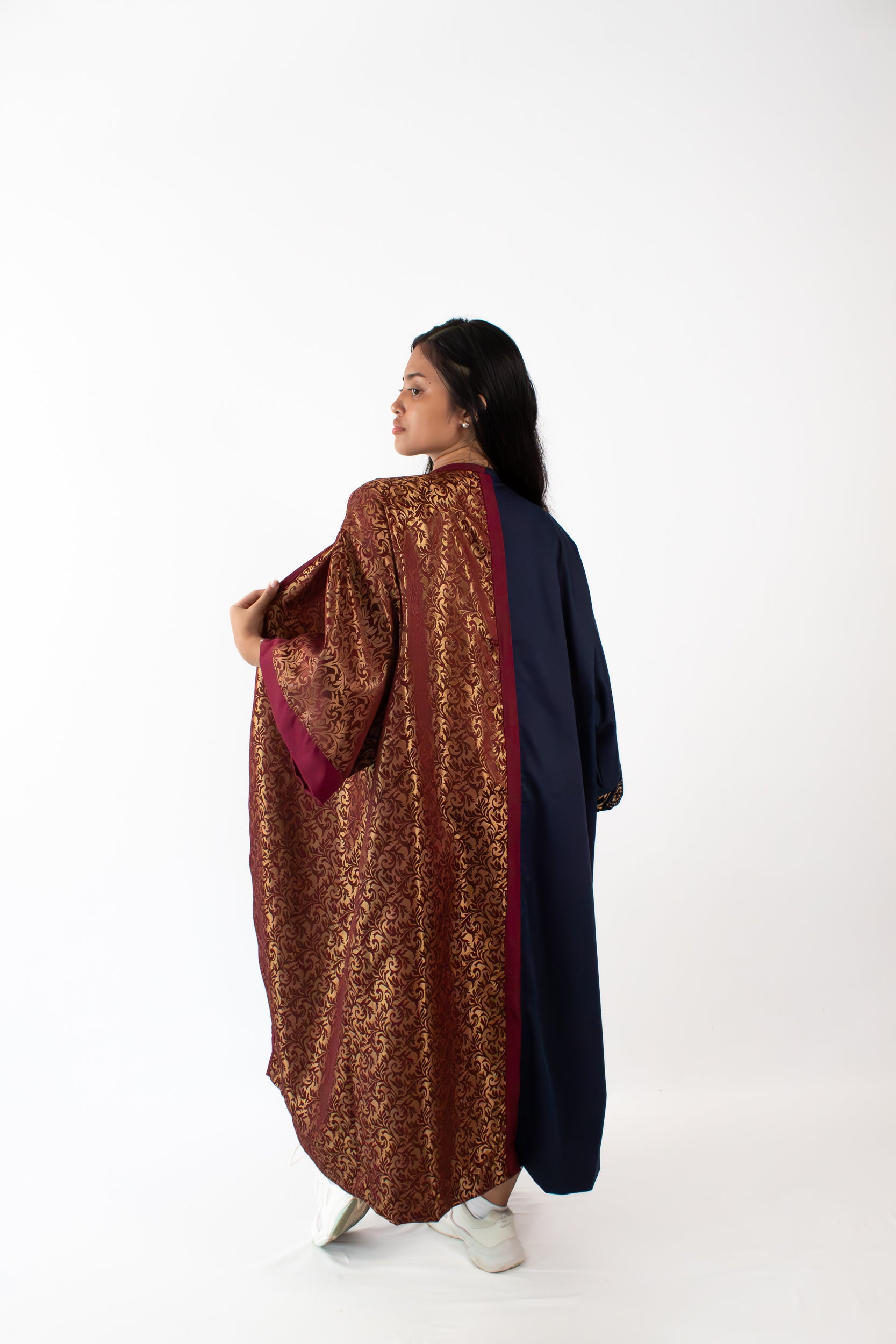 ✦ Twilight Halves - Shiny Maroon and Navy Blue Two-Toned Kimono with Extravagant Details