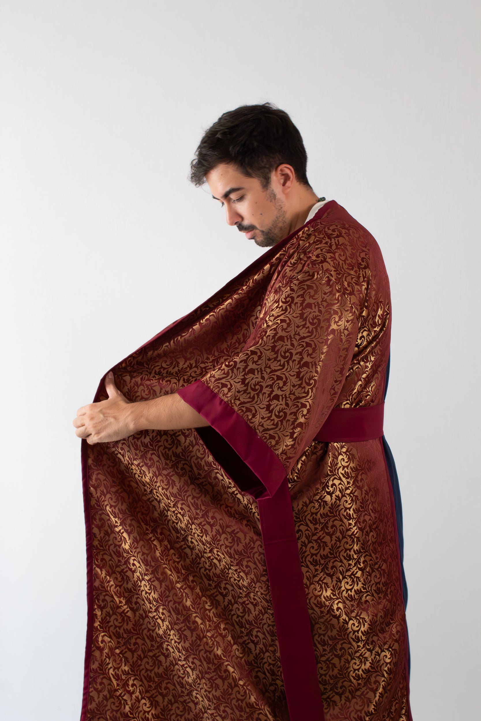 ✦ Twilight Halves - Shiny Maroon and Navy Blue Two-Toned Kimono with Extravagant Details