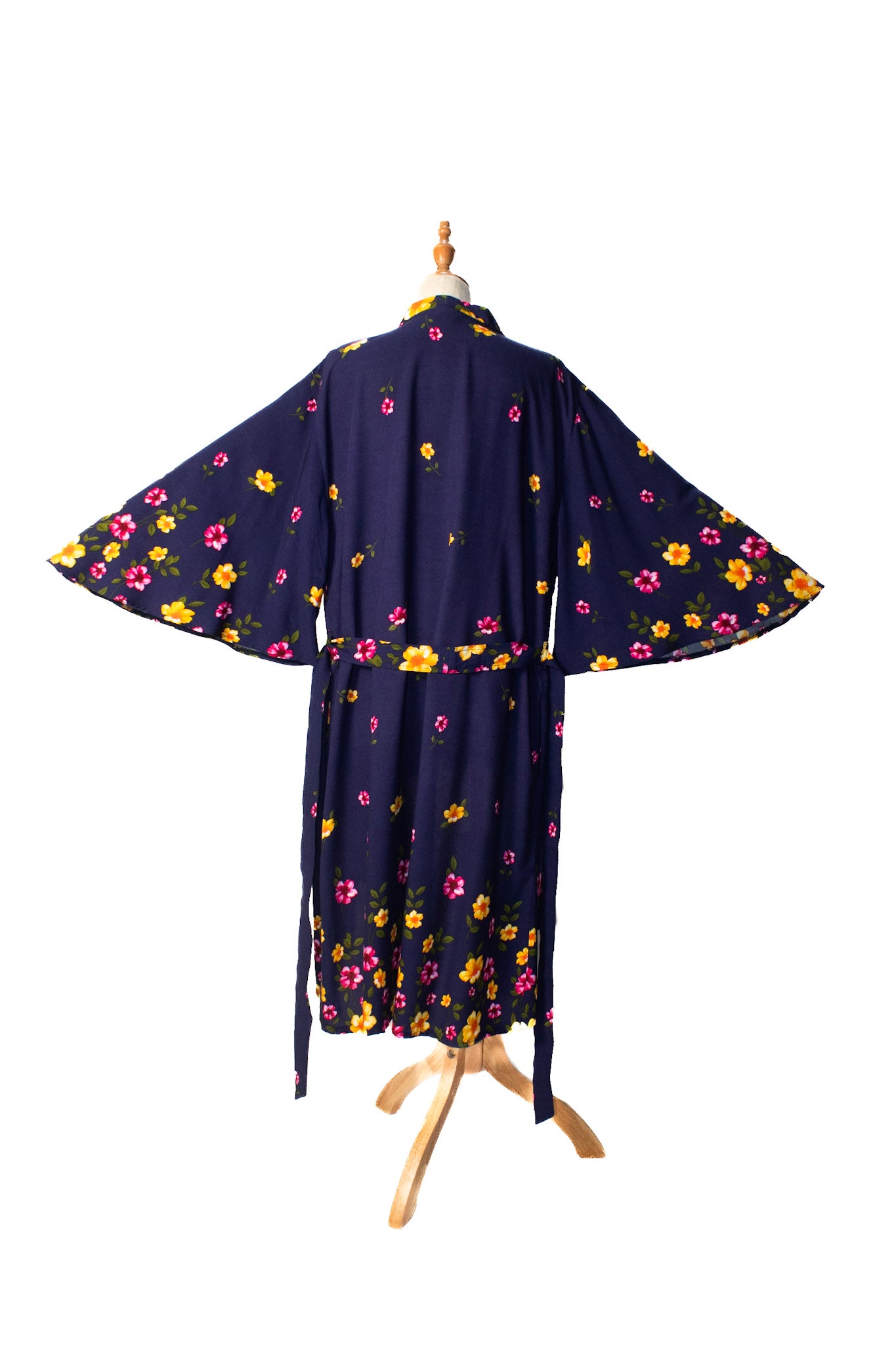 ✦ Midnight Petal Butterfly – Super Soft Navy Blue Floral Cotton Kimono with Butterfly-Sleeves