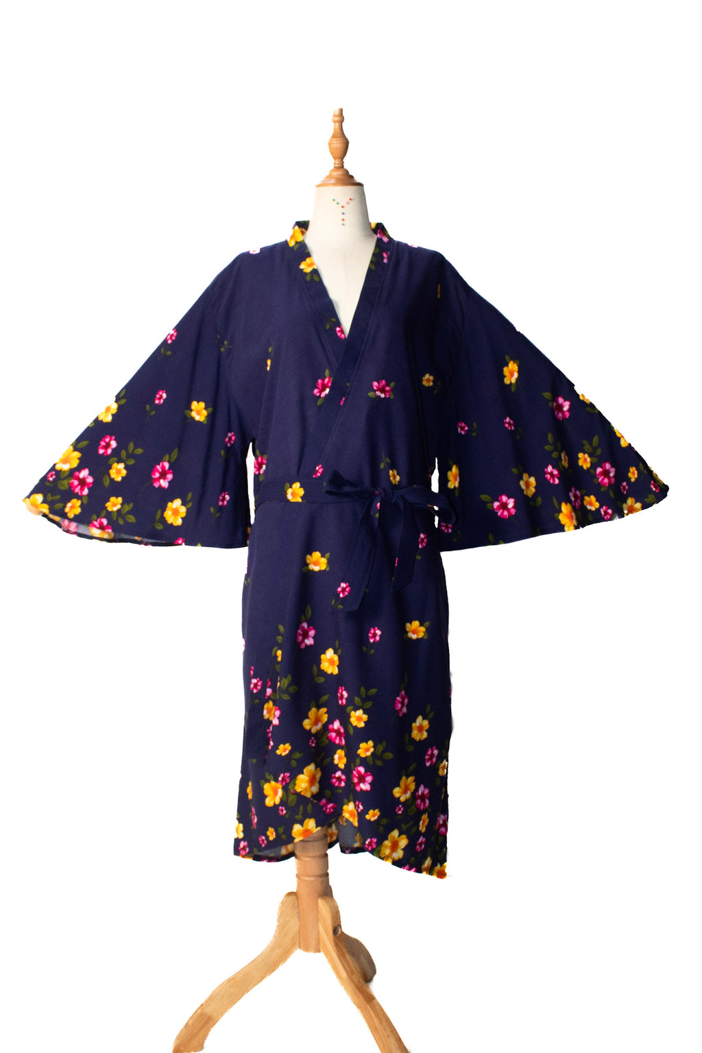 ✦ Midnight Petal Butterfly – Super Soft Navy Blue Floral Cotton Kimono with Butterfly-Sleeves