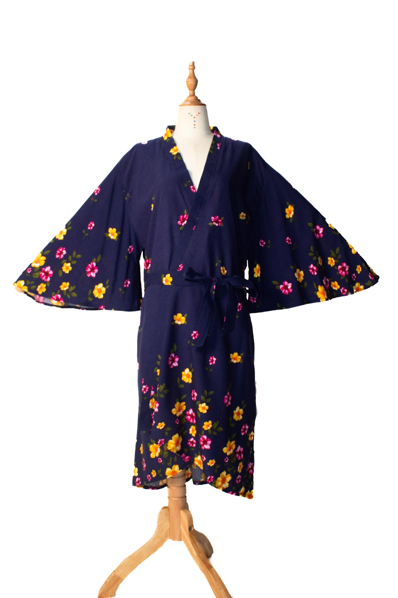 ✦ Midnight Petal Butterfly – Super Soft Navy Blue Floral Cotton Kimono with Butterfly-Sleeves
