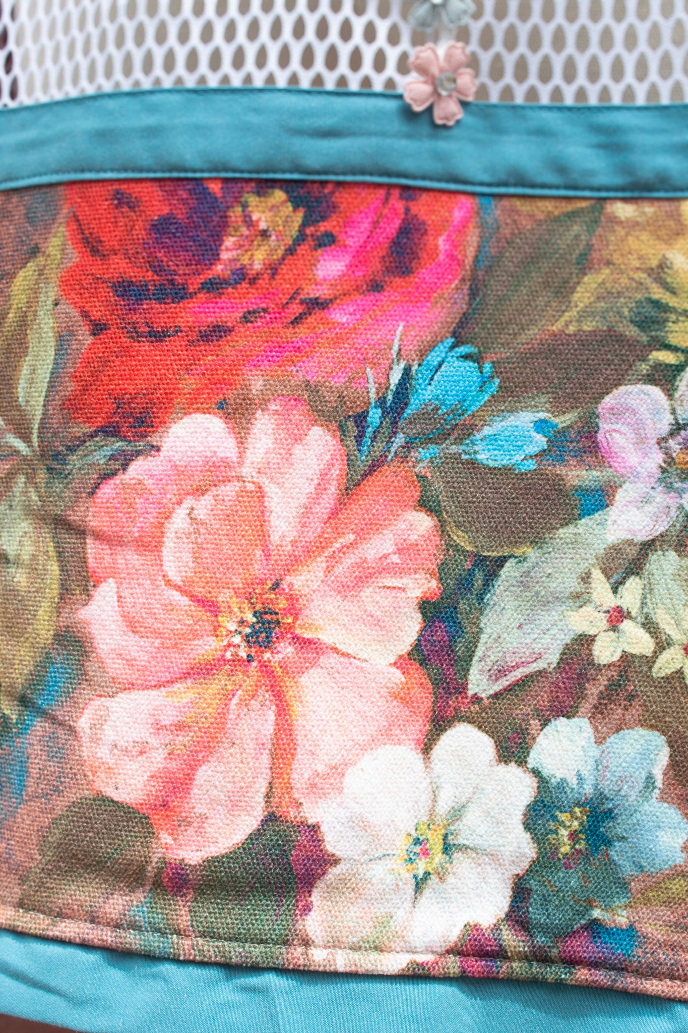 ✦ White Veil Botanica – Sheer Mesh Kimono with Teal Borders & Floral Print